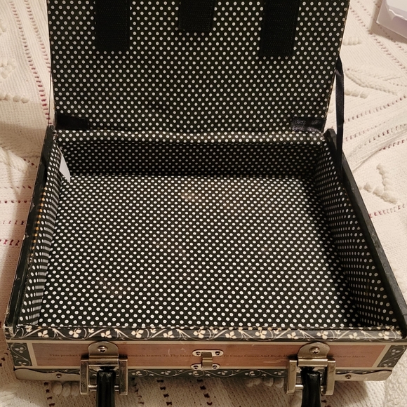 Hand - Picture 8 of 10